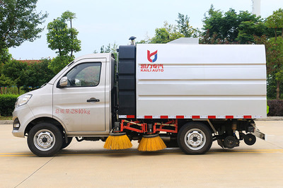 長安掃路車 高效環(huán)衛(wèi)解決方案，守護城市清潔
